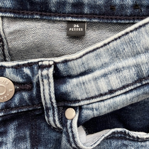 Reitmans R Jeans High Rise Skinny (Petite) Jeans - Picture 4 of 7